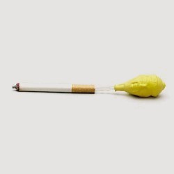 Cigarrillo ducha (squirt cigarette)